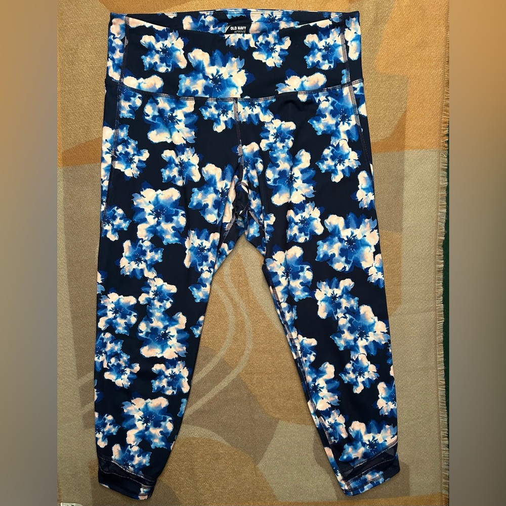 New Old Navy Active Go-Dry leggings, XL